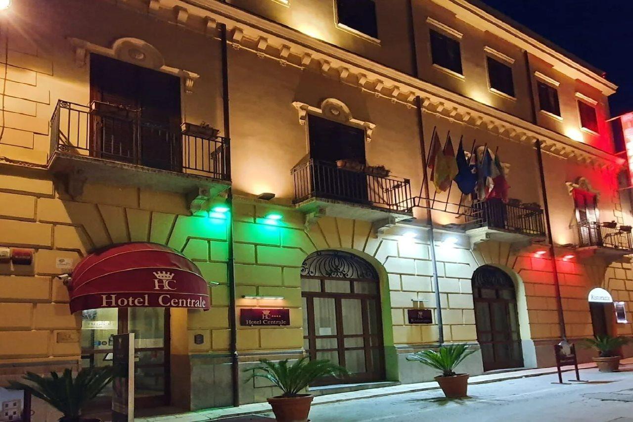 & Relax Hotel 4*